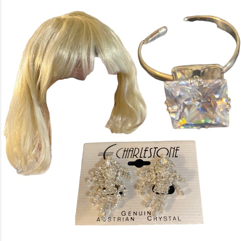 Roaring 20’s Flapper Blond Wig Rhinestone Earrings Ring Charlestone Costume Lot